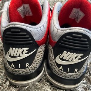 Jordan red 3s